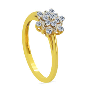 Nacimiento 18K Gold Diamond Ring D-6277